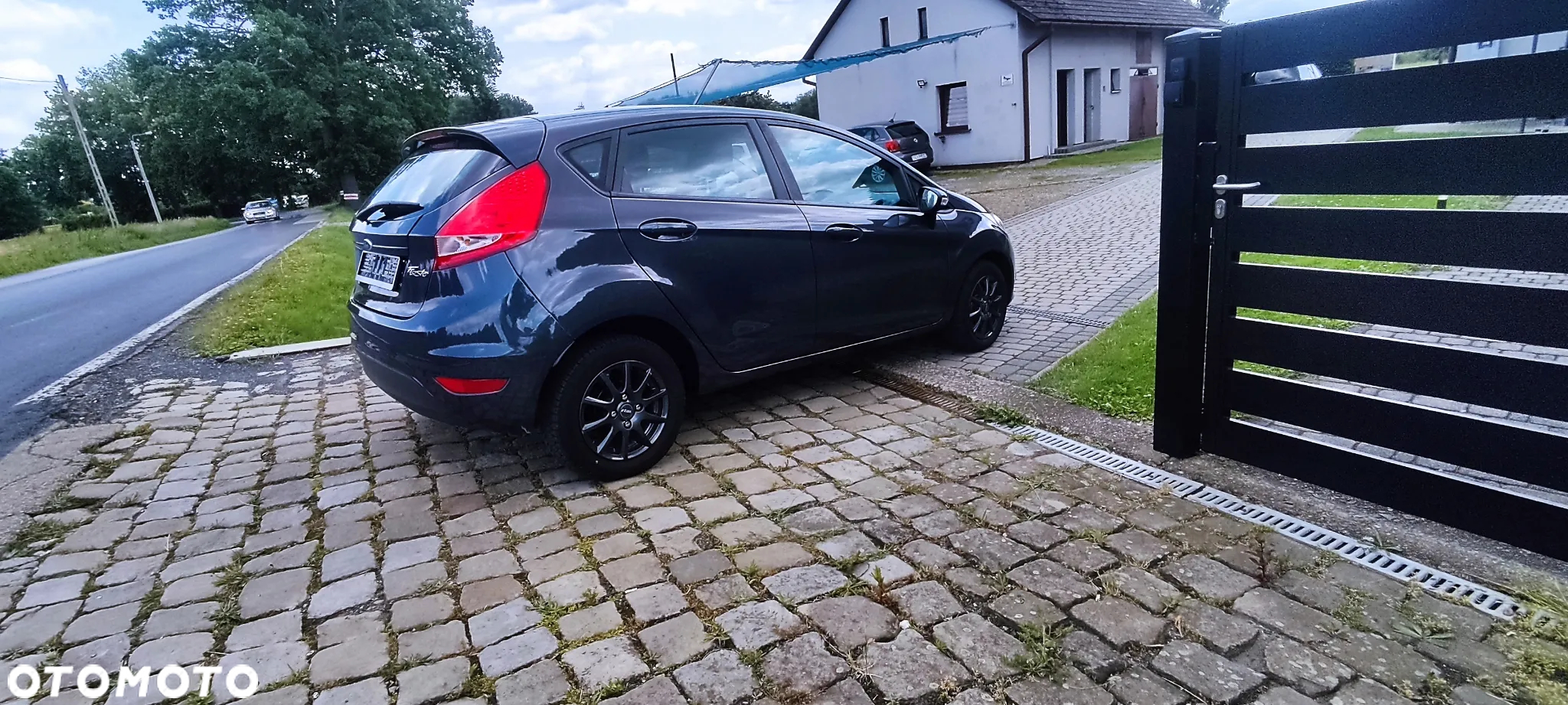 Ford Fiesta 1.25 Ambiente EU5 - 2