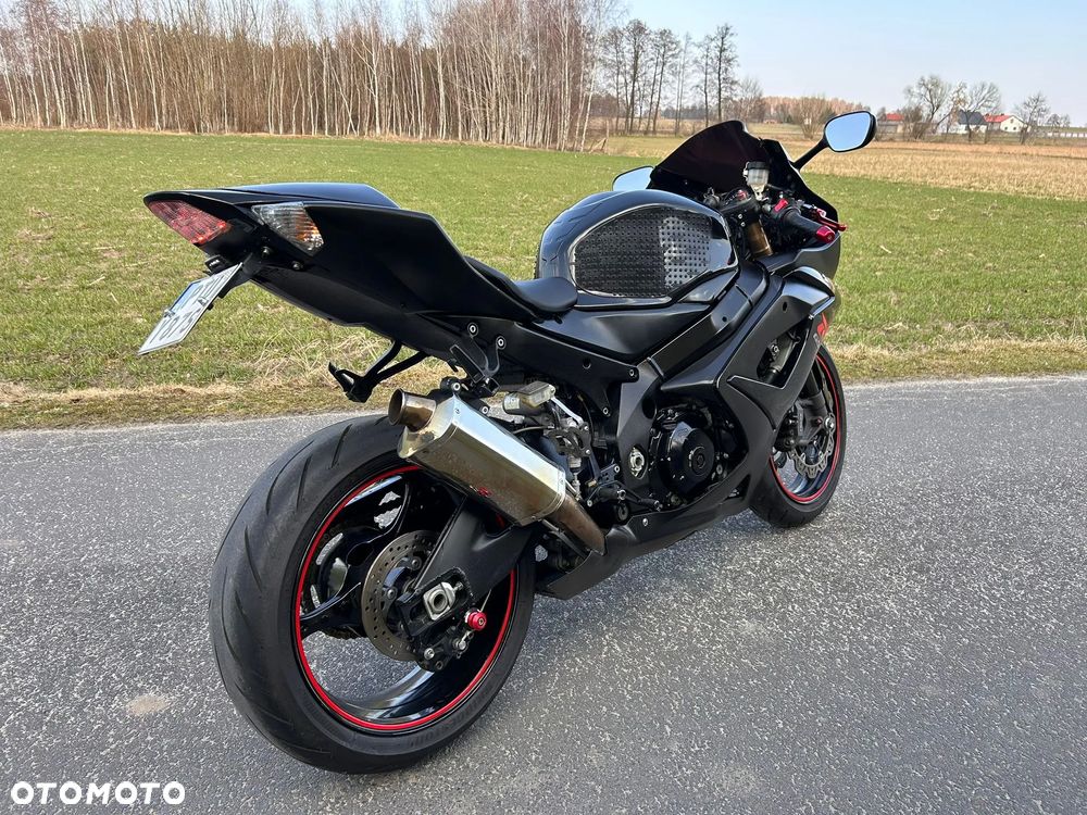 Suzuki GSX-R - 2