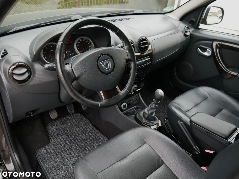 Dacia Duster 1.6 16V 105 4x4 Celebration - 16