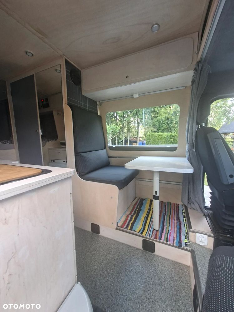 Volkswagen LT35 Kampervan - 13