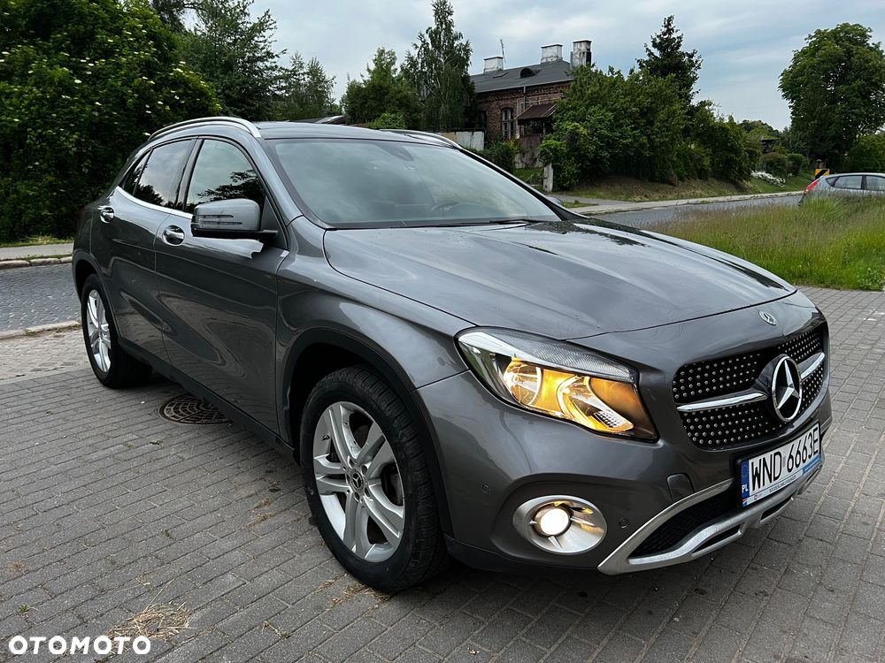 Mercedes - Benz GLA