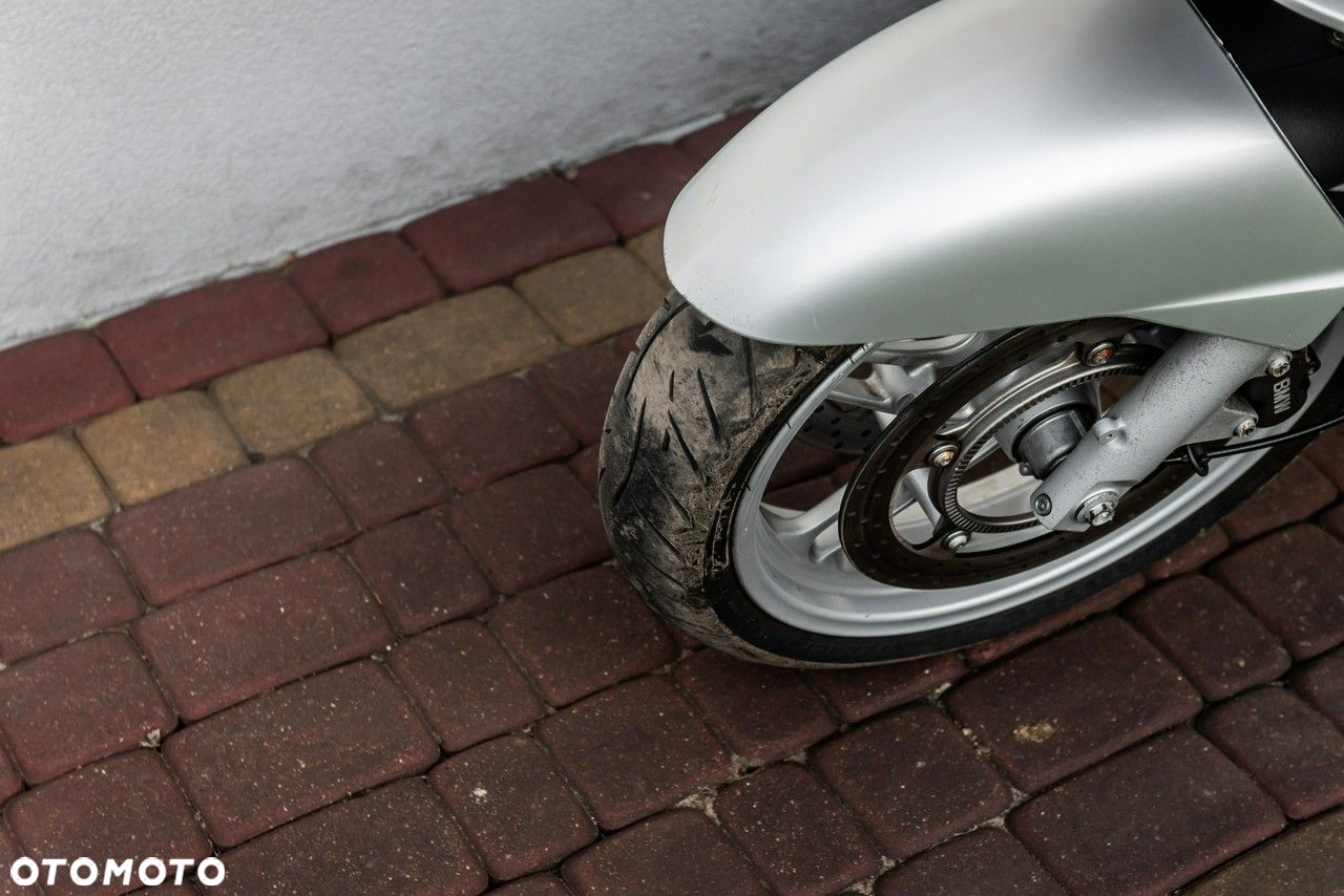 BMW R - 7
