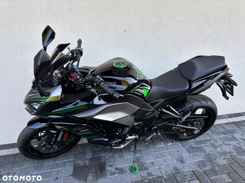 Kawasaki Ninja 1000 SX - 5