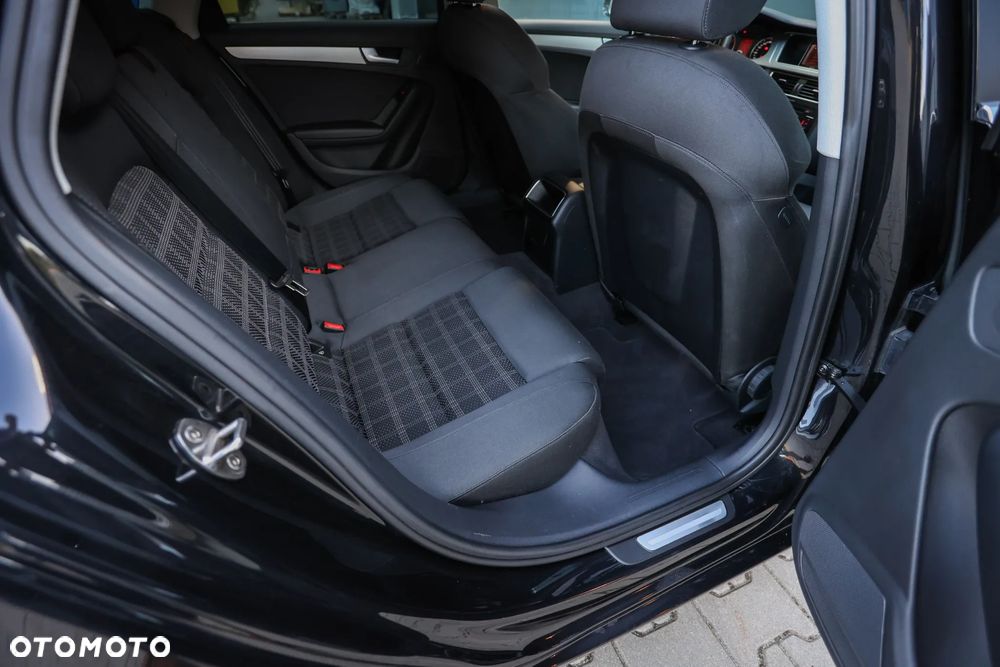 Audi A4 Avant 2.0 TDI DPF Ambition - 17