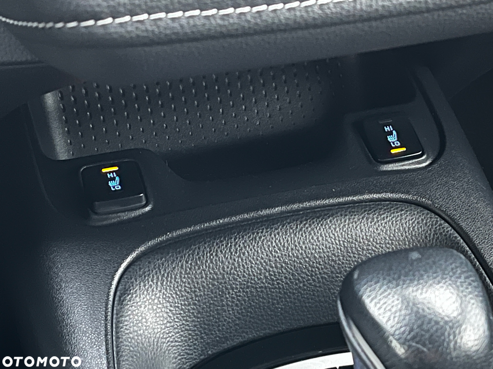 Toyota Corolla 1.8 Hybrid Comfort - 29