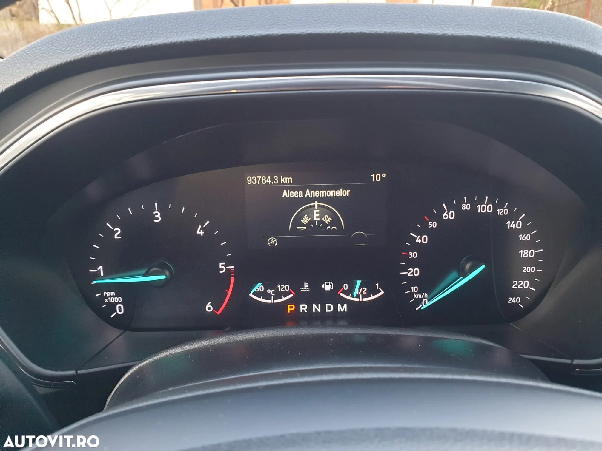 Ford Focus 1.5 EcoBlue Titanium Business - 36