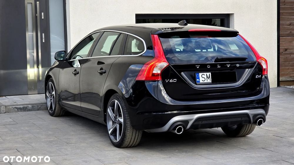 Volvo V60 D4 Geartronic RDesign - 12