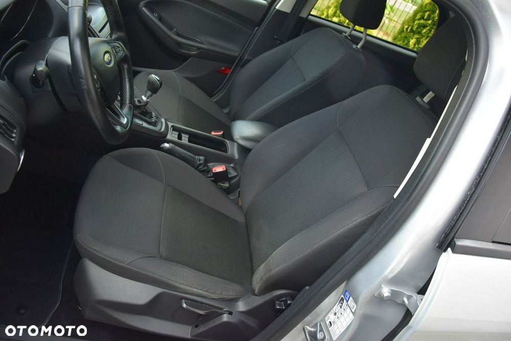 Ford Focus 1.6 TDCi DPF Start-Stopp-System Business - 28