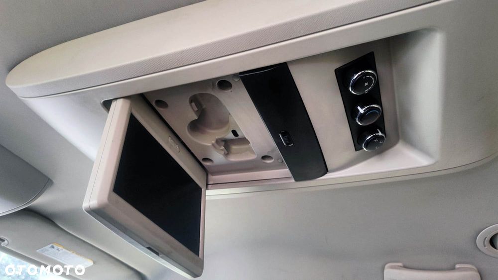 Dodge Grand Caravan - 7