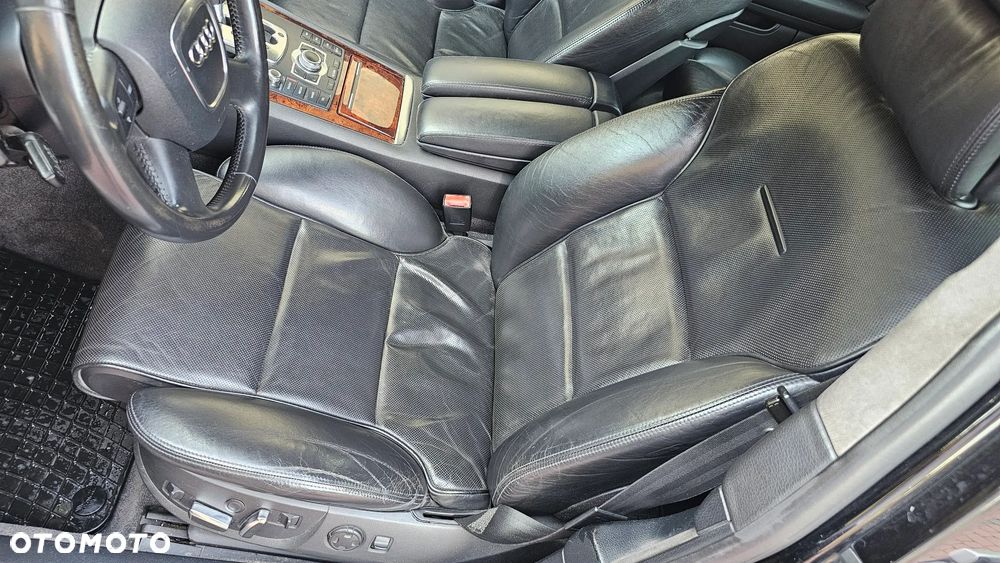 Audi A8 4.2 TDI Quattro - 40