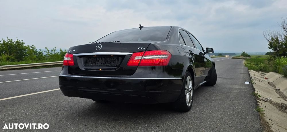 Mercedes-Benz E - 4