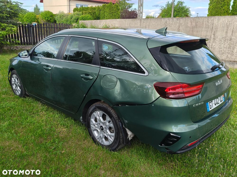 Kia Ceed 1.6 CRDi (48V Mild-Hybrid) Vision - 5