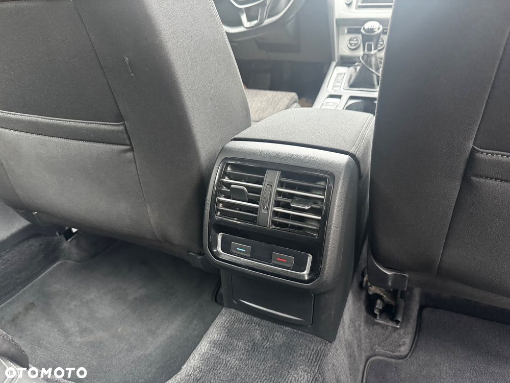 Volkswagen Passat Variant 2.0 TDI (BlueMotion Technology) Comfortline - 28