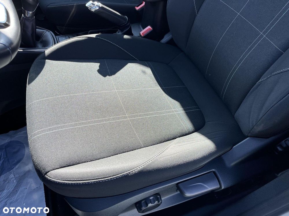 Ford Fiesta - 10
