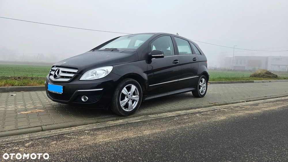 Mercedes-Benz Klasa B 200 CDI Elegance DPF Edition 10 - 1