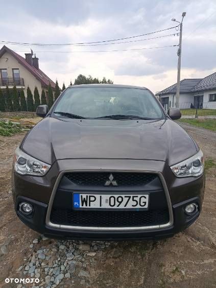 Mitsubishi ASX - 4
