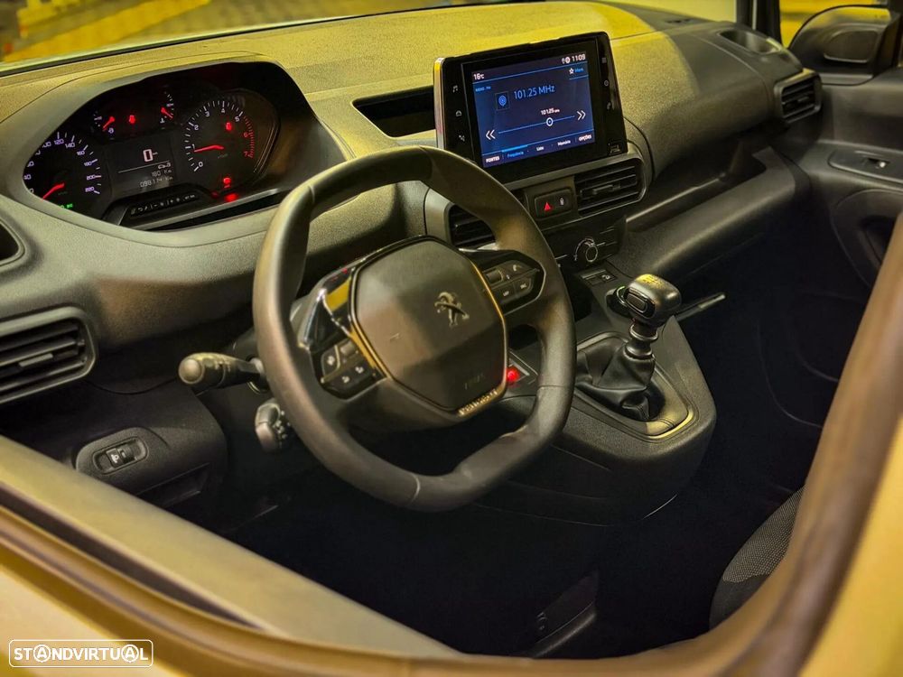Peugeot Partner Partner Premium Standart - 52