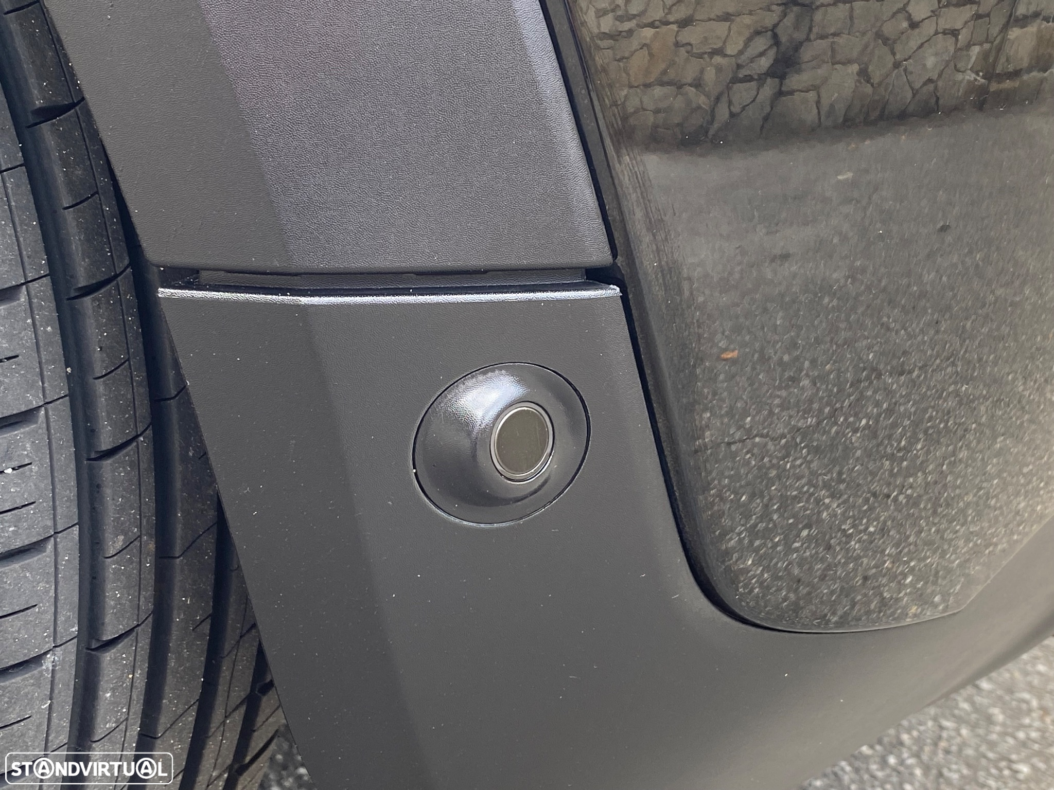 MINI 3 Portas One D - 11