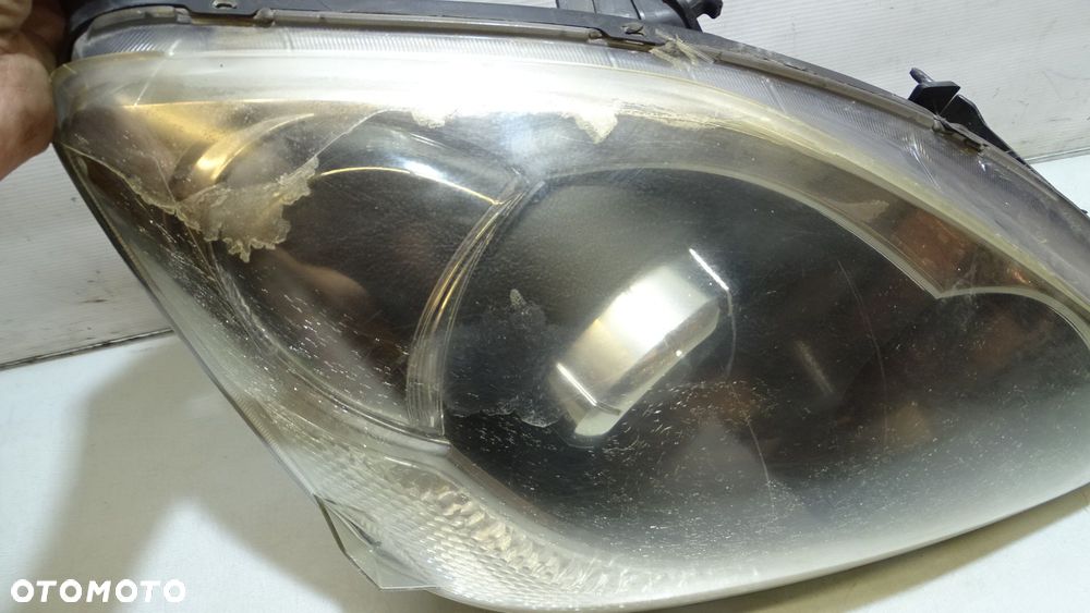 LAMPA PRAWA PRZEDNIA HONDA CIVIC VII - 7