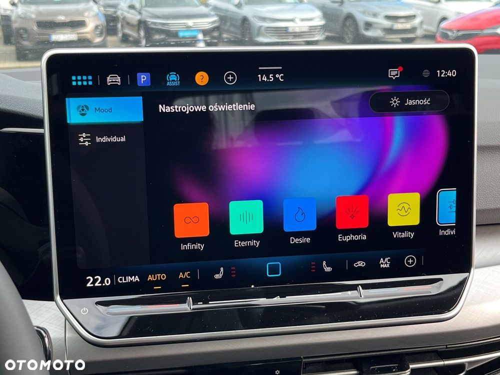 Volkswagen Golf - 13