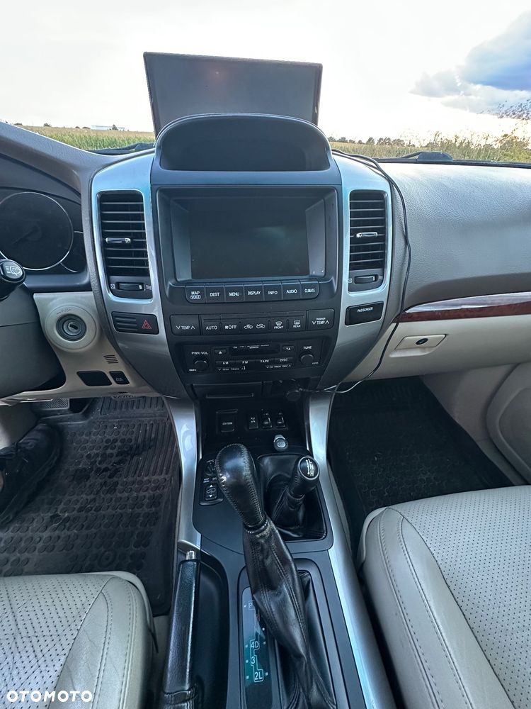Toyota Land Cruiser 3.0 D Sol Navi - 16