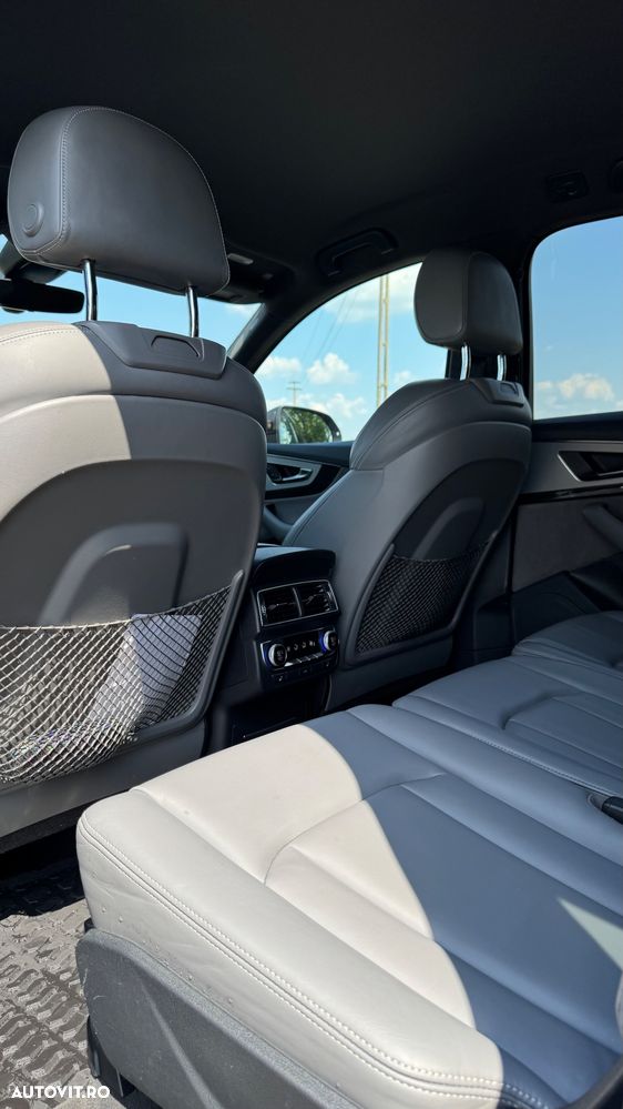 Audi Q7 - 15