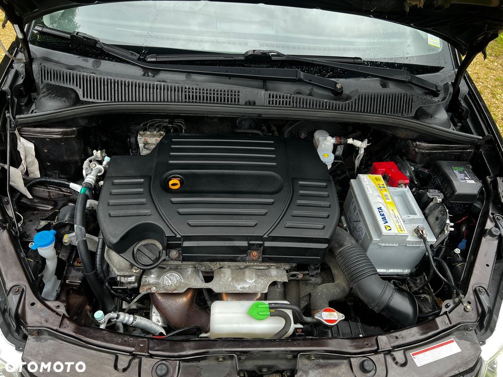 Suzuki SX4 1.6 Comfort Plus - 20