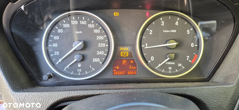 BMW X5 4.8i xDrive - 7