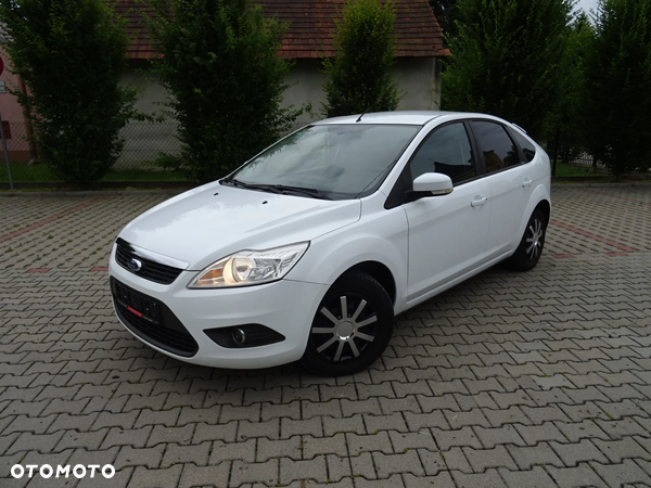 Ford Focus 1.8 White Magic