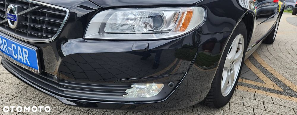 Volvo V70 D4 Geartronic Summum - 13