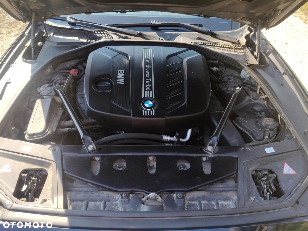 BMW Seria 5 520d - 12