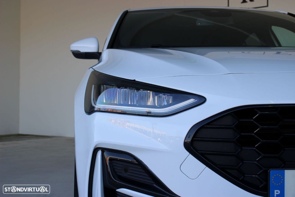 Ford Focus 1.0 EcoBoost MHEV ST-Line - 4