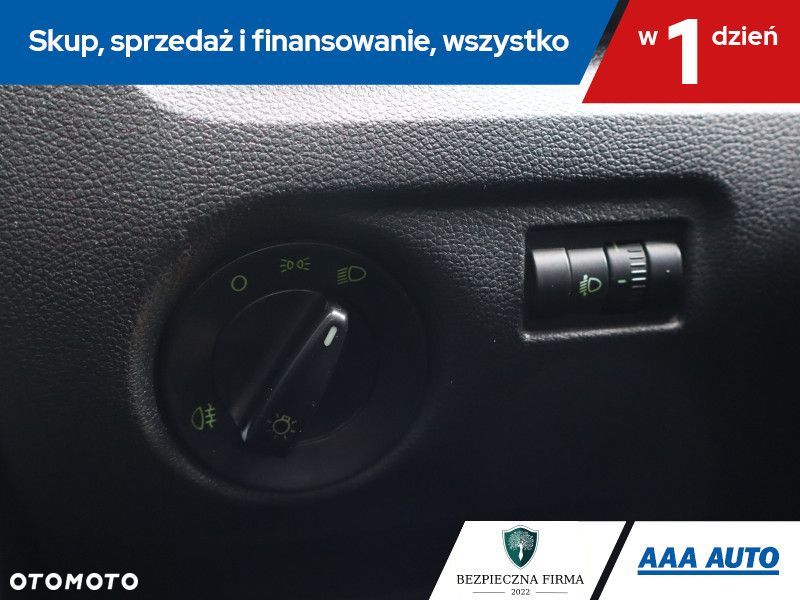 Skoda Fabia - 17