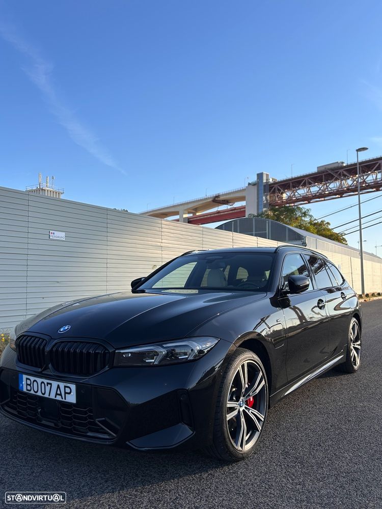 BMW 330 e Touring xDrive Aut. M Sport - 33