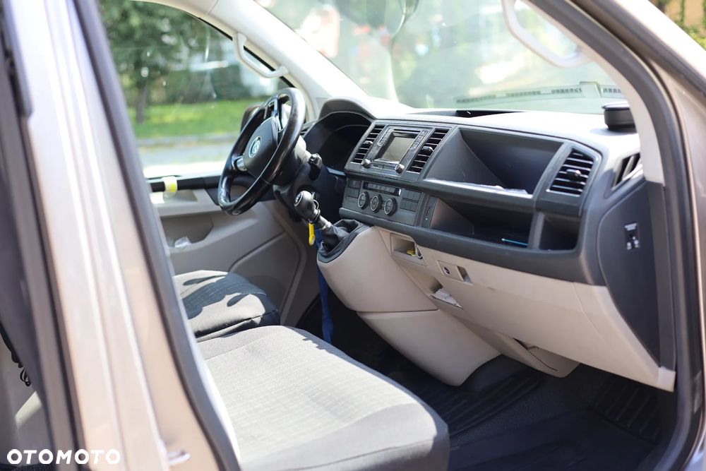 Volkswagen Caravelle 2.0 TDI L1 Highline - 10