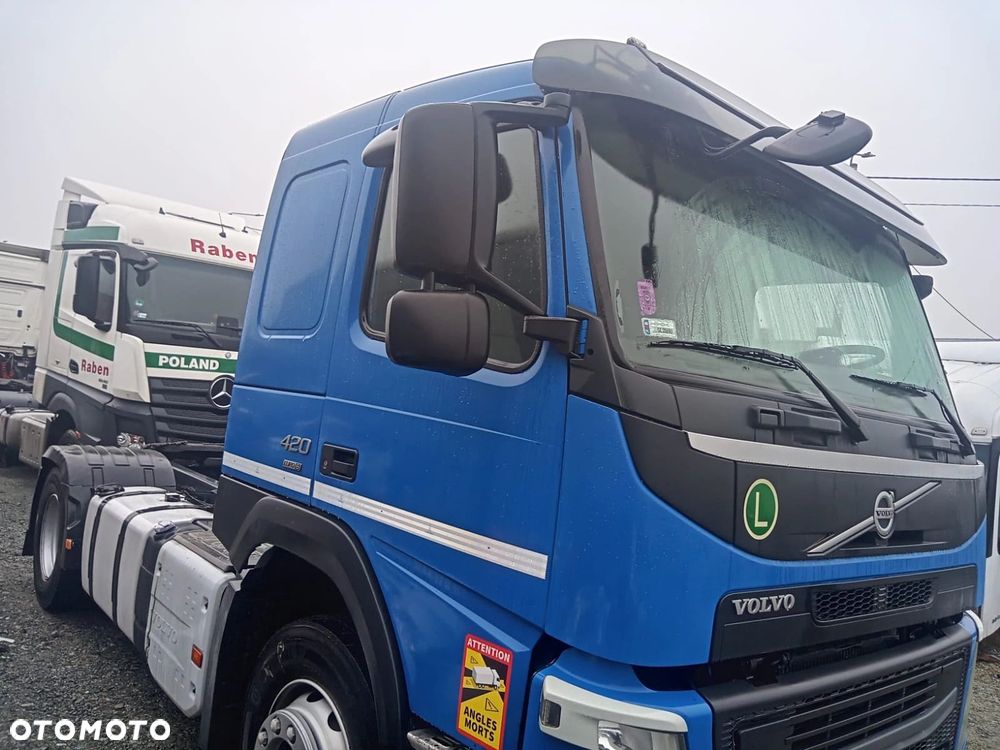 VOLVO FM4 / NISKA Z ŁÓŻKIEM / KABINA EURO 6 KOMPLETNA / AUTOMAT - 3