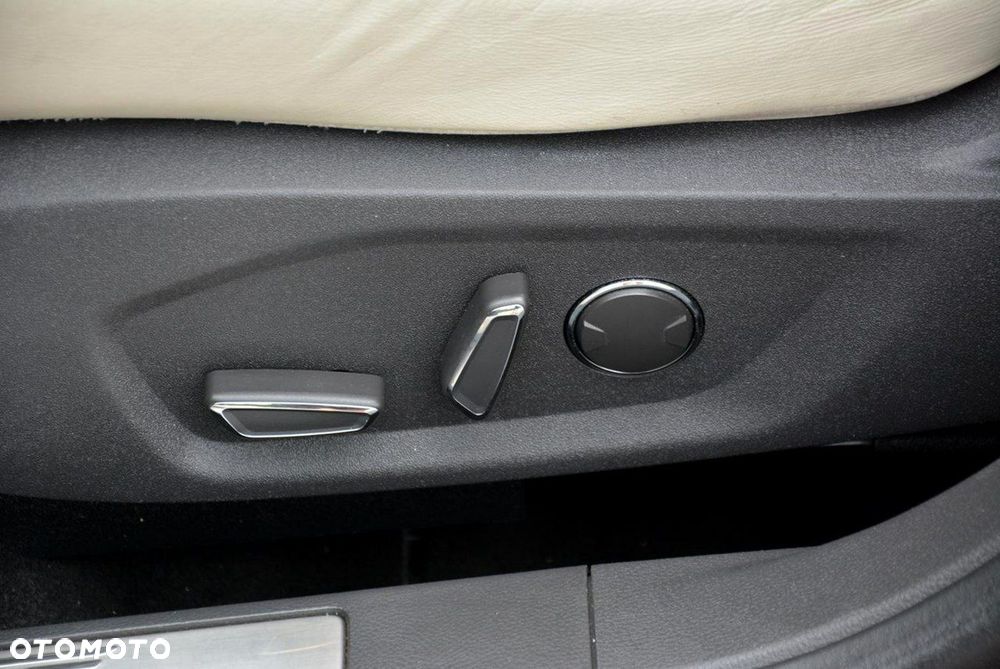 Ford Mondeo 2.0 TDCi Bi-Turbo PowerShift-Aut Vignale - 36