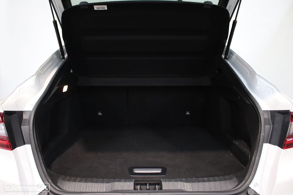 Renault Arkana 1.6 E-Tech R.S.Line - 25