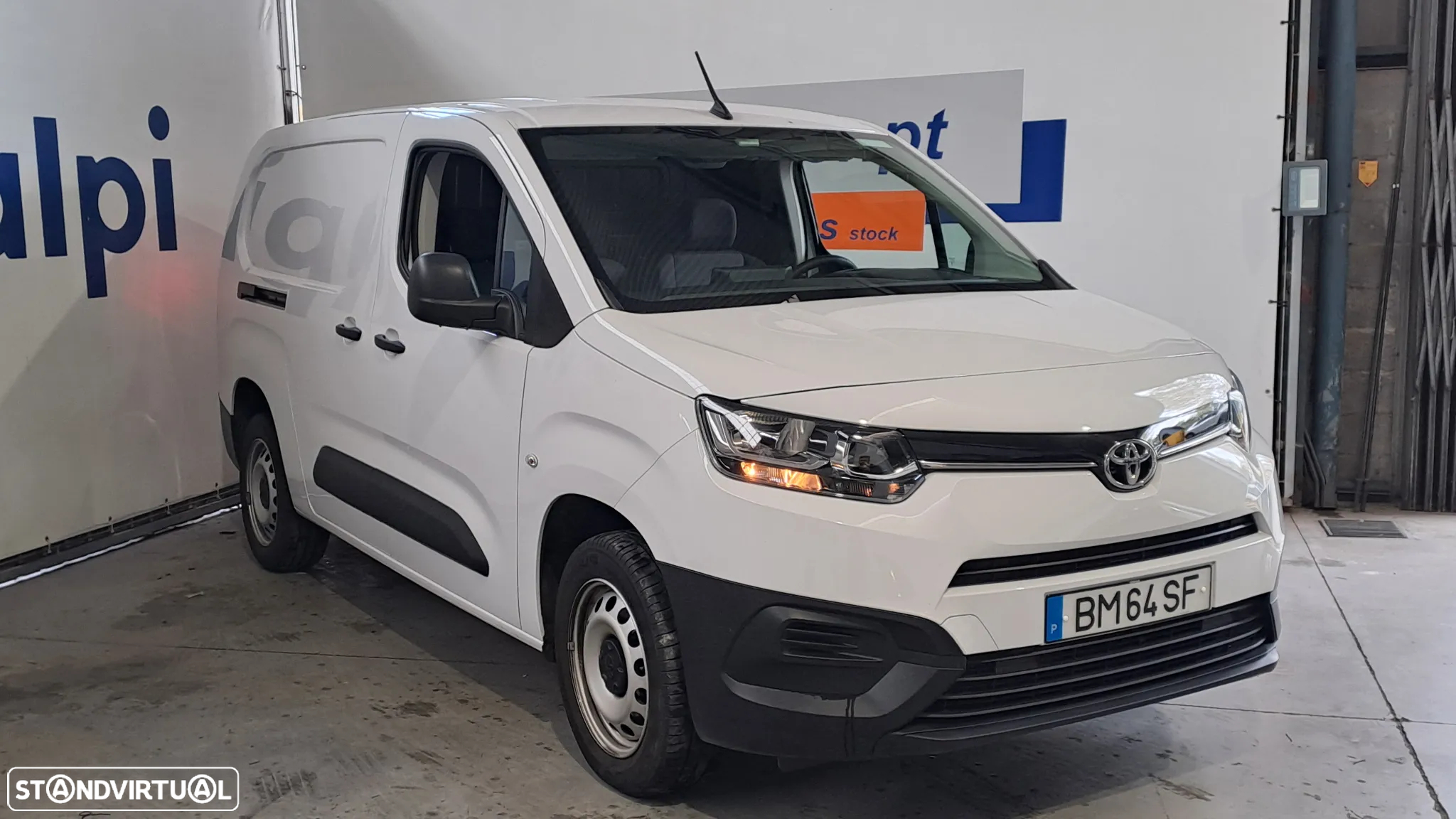 Toyota Proace City L2 1.5D 100cv Confort - 4
