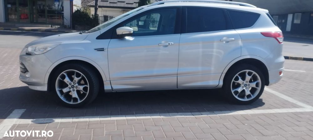 Ford Kuga 2.0 TDCi Powershift 4WD Titanium - 1
