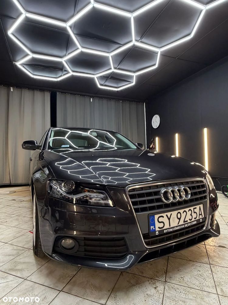 Audi A4 Limousine 2.0 TDI - 1