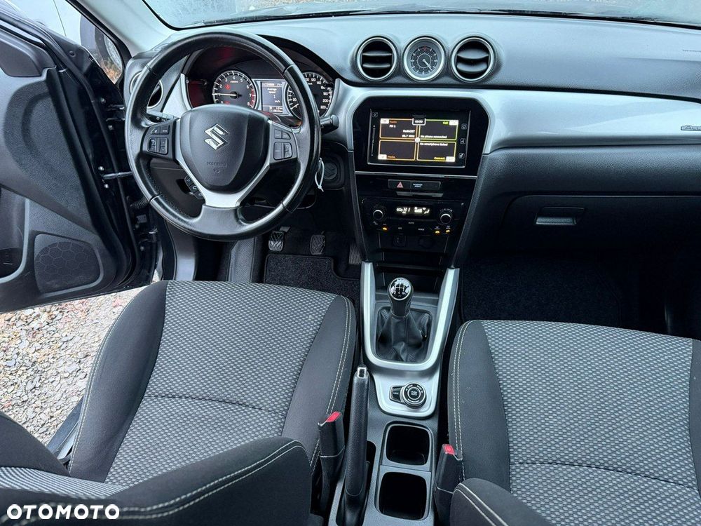 Suzuki Vitara 1.6 (4x4) Allgrip Comfort+ - 6