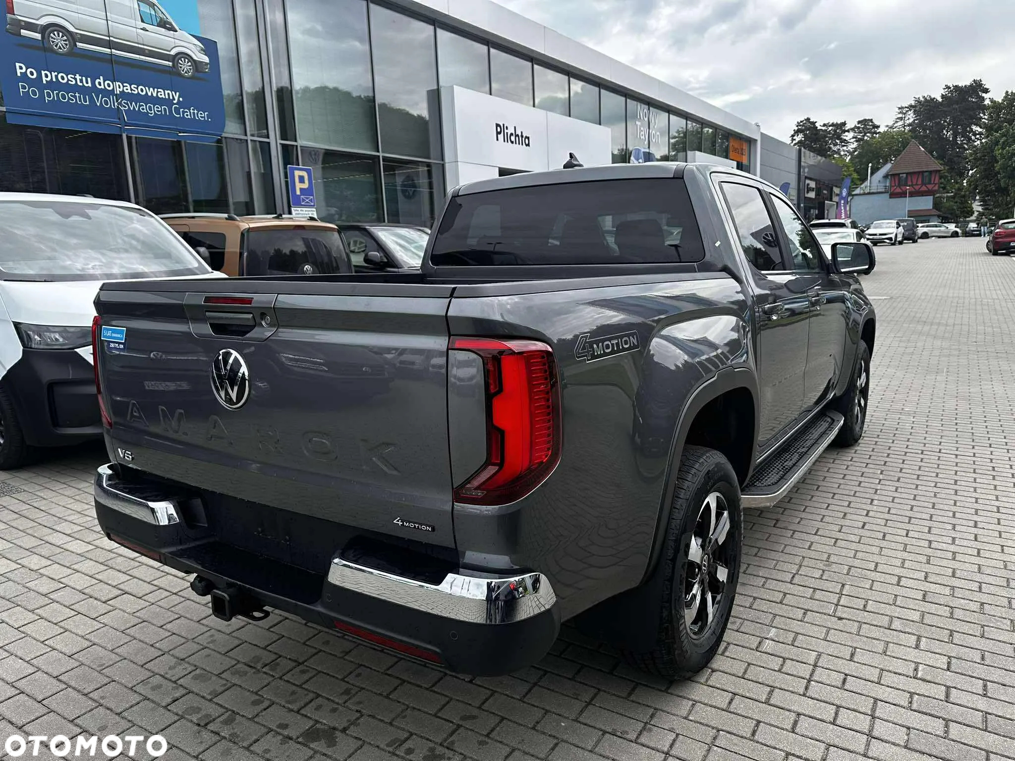 Volkswagen Amarok - 11