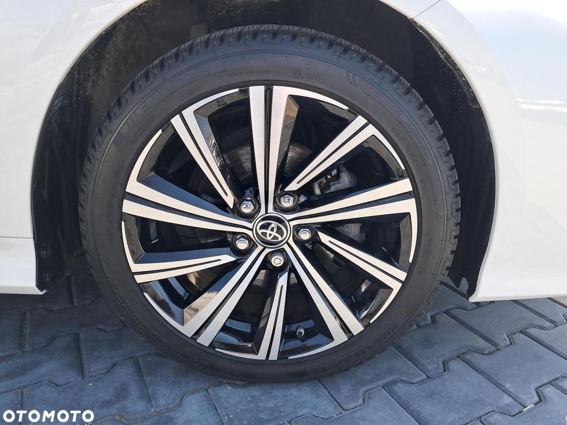 Toyota Corolla - 9