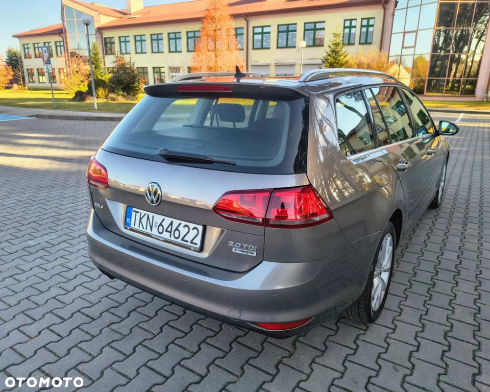 Volkswagen Golf 2.0 TDI BlueMotion Technology Highline - 9