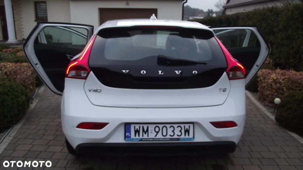 Volvo V40 T2 Kinetic - 16