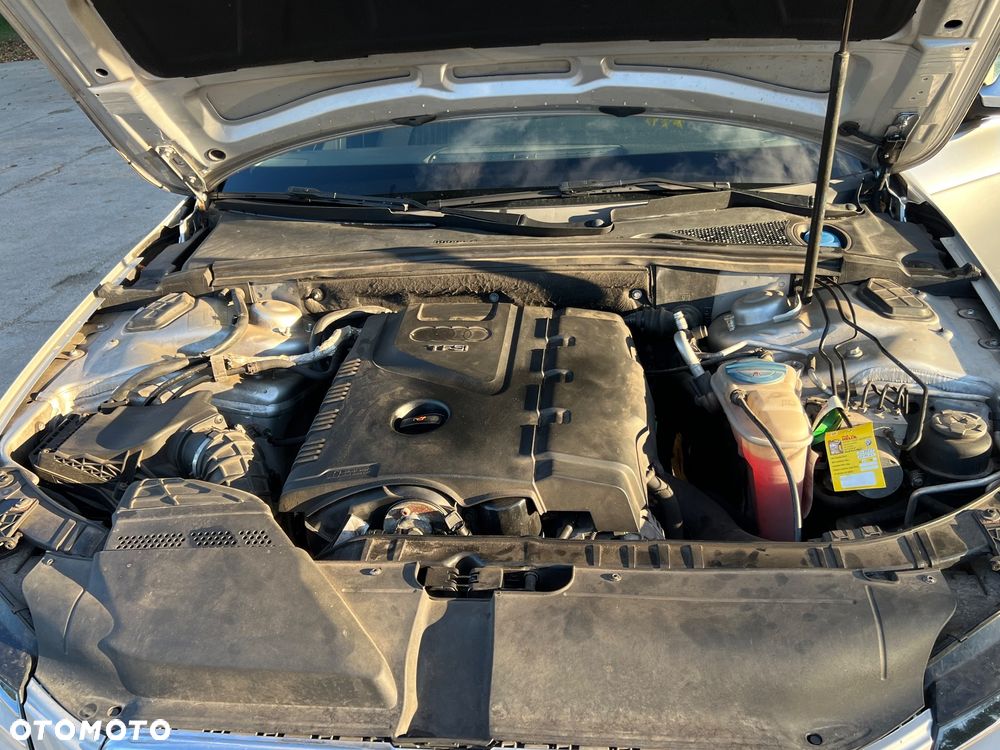 Audi A4 Limousine - 16