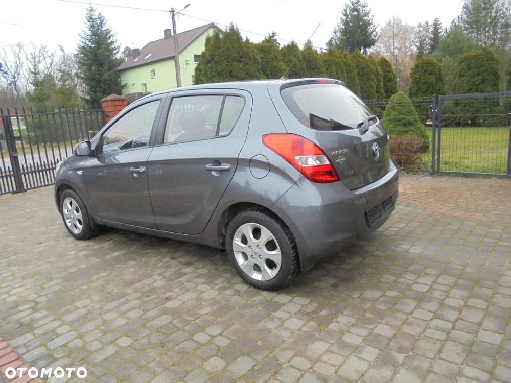 Hyundai i20 1.2 Classic - 8