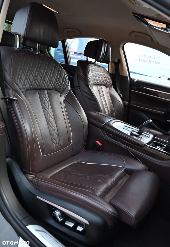 BMW Seria 7 730d xDrive - 31