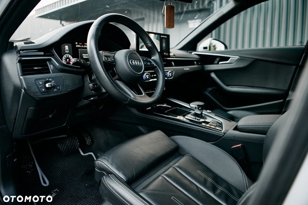 Audi A4 Limousine - 8